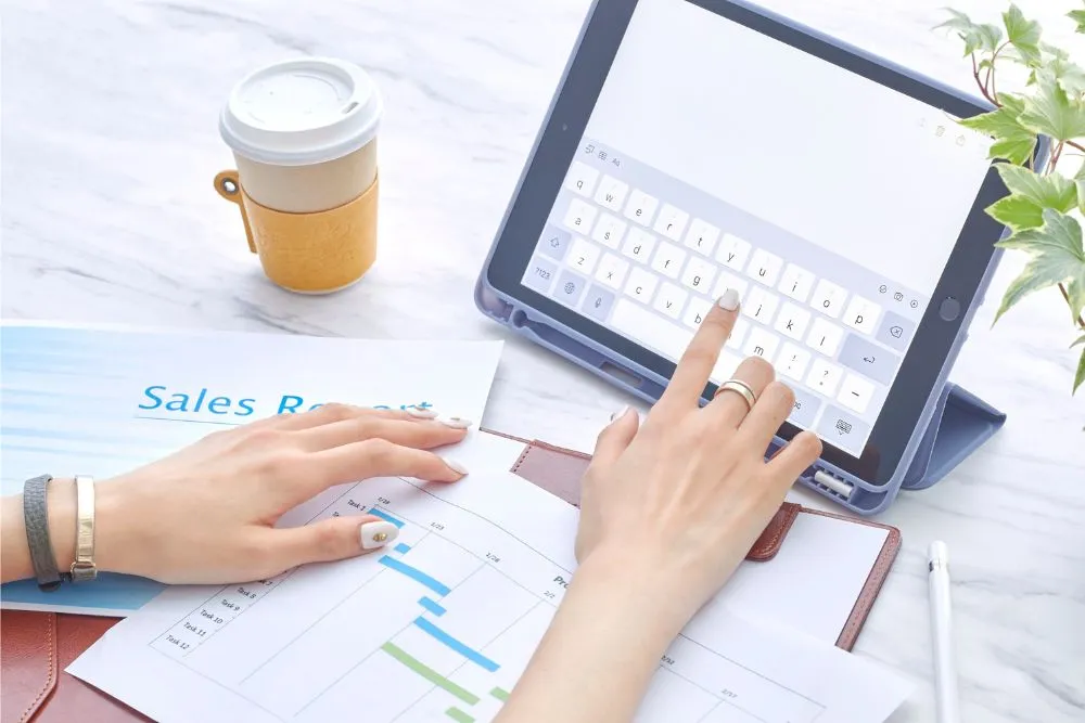 データを見る人